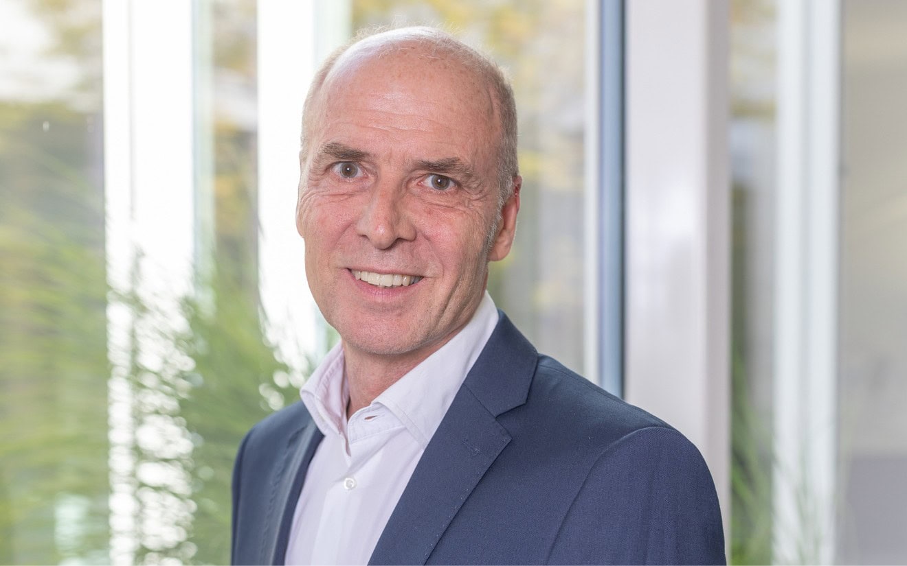 2025 11 martin kuenzle merz